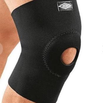 Joelheira Umbro com Suporte Patelar Neoprene 6295 51488