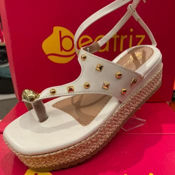 Sandália Beatriz Feminina Flatform 313700/99 Off White 49796 101