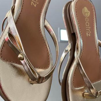 Sandália Beatriz Rasteira Feminina 241200 Dourada 50203