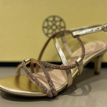 Sandalia Mariotta Salto Baixo Feminina 13520-42 Dourada 48715