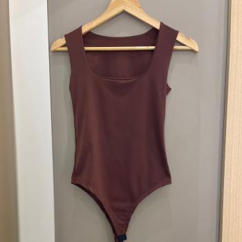 Body Feminino Decote Quadrado Regata Juju 51292