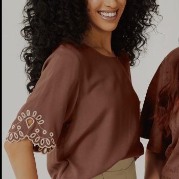 Blusa Marialicia Feminina 184689 Com detalhes Bordados nas mangas 50962
