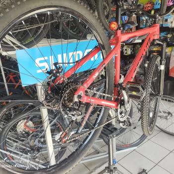 BIKE NERO 5 RED M(17) SUSPA/DISK/21 INDEX