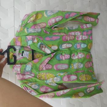 JAQUETA SOCIAL VERDE ESTAMPA DE TENIS COLORIDOS FEM TAM 12- DAYA