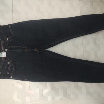 CALÇA FEMININA JEANS AZUL ESCURA TAMANHO 42 - CALVIN KLEIN