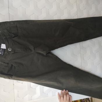 CALÇA JEANS VERDE MILITAR FEM TAM 40 - DEE J