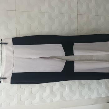 CALÇA PRETO E BRANCO ALFAIATARIA BOCA DE SINO TAMANHO 38 - TOLI