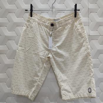 BERMUDA OFF WHITE AMARELA COM PASSAROS AZUIS MASCULINO TAMANHO 18 - OGOCHI