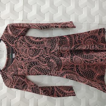 VESTIDO ROSA E PRETO BORDADO ALTO RELEVO FEM TAM14 -  MOR