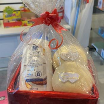 KIT 1SAB.+HIDRATANTE AVON CARE 200ML