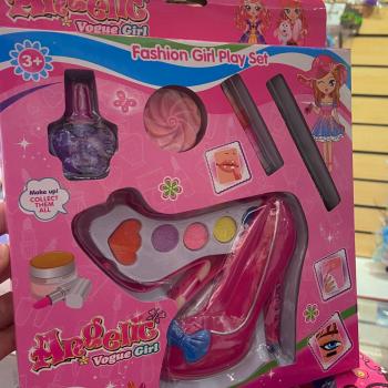 MAKE CX. ANGELIC VOGUE