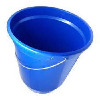 Balde Plástico C/ Alça Metálica 8L KOZIPLAST