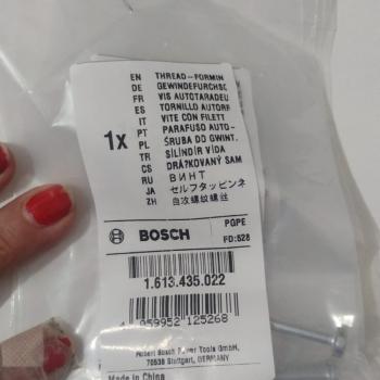 47784001 Parafuso BOSCH 1613435022 (GA120B)