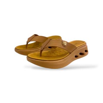 7215.101 Chinelo Modare Camel