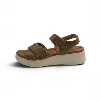 AP27002002 Sandália Usaflex Fendi