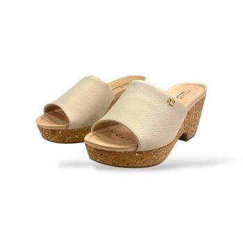 7137.123 Tamanco Modare Branco Off