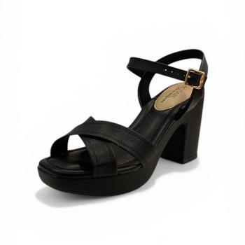 7203.110 Sandália  Modare Preto