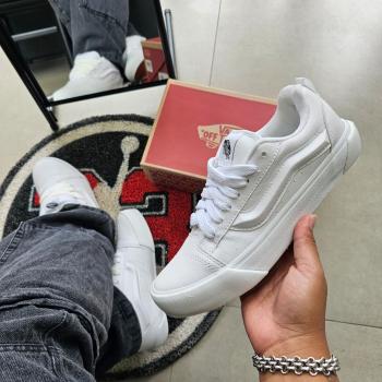 VANS KNU SKOOL BRANCO