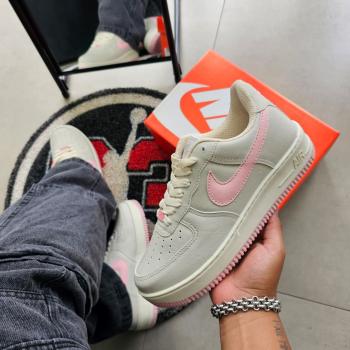 NIKE AIR FORCE 1 OFF/ROSA BB