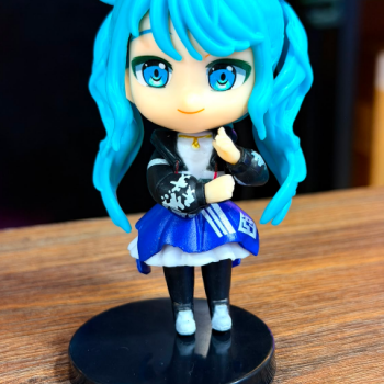 BONECO HATSUNE MIKU CHIBI BLUE DRESS