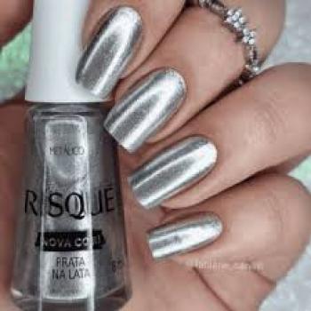 ESMALTE RISQUE 8ML PRATA NA LATA