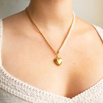 Colar Pérola com Coração Clarisse