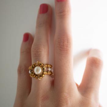 Anel Dourado Clarisse