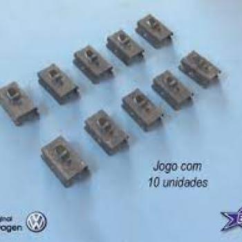 GRAMPO GUIA CANALETA VIDRO PORTA KOMBI  VW
