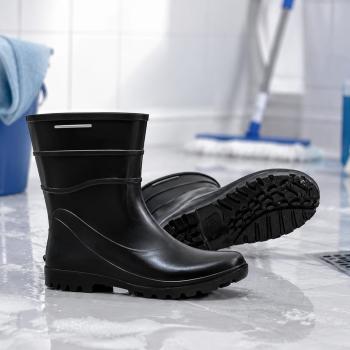 BOTA PVC PRETA c/MÉDIO