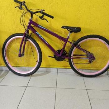 BICICLETA AÇO ARO 26 FEMININA COM MARCHA CEREJA