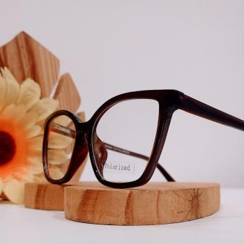 Grife Claraval Clipon + Lentes Kodak