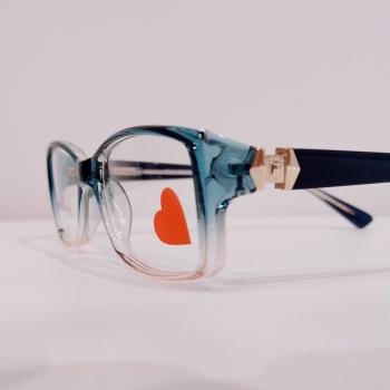 Grife Hagar e Lentes (V.s até 4)