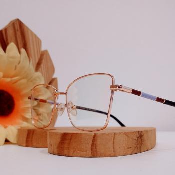 Grife Claraval Clipon + Lentes Kodak