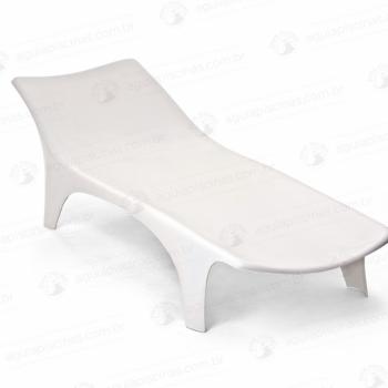 Espreguiçadeira em Fibra Karekare