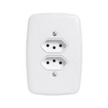 2.TOMADA 20A 2P+T IDEALE PLUZIE.