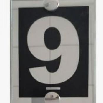 NUMERO RESIDENCIAL VIDRO N9  ARTE