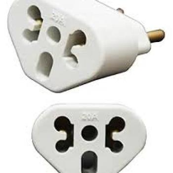 ADAPTADOR 20A TRIANG. CZ BOB ESPONJA