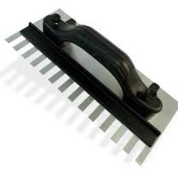 DESEMPENADEIRA AÇO 120X20 DENTADA REGULAVEL