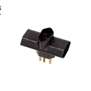 ADAPTADOR 3 SAIDAS 2P+T 10A PT PLUZIE