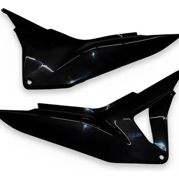 SPORTIVE - PAR TAMPA LATERAL - NXR BROS 160 ESD 2015/22 - PRETA