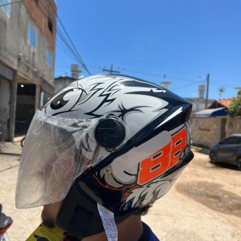 PRO TORK - CAPACETE LIBERTY 3 NEW GP 88 - N58 - PRETO