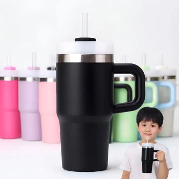 Garrafa Stanley 600ML