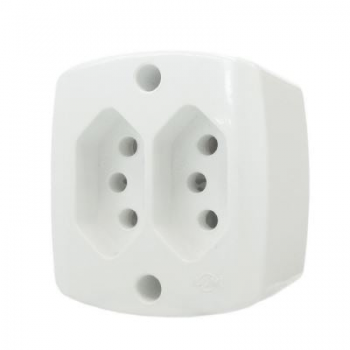 Tomada 10A sobrepor 2P+T dupla branco ilumi
