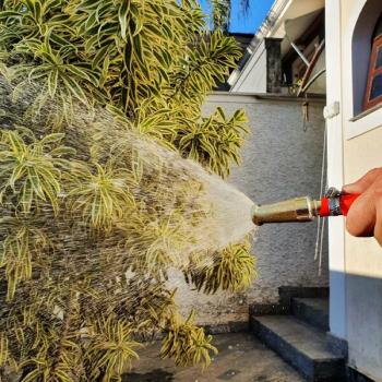 ESGUICHO EM METAL RETO TIPO ECLIPSE DE (1/2POL.) GARDEN