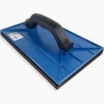 DESEMPENADEIRA PVC COM BORRACHA 18X30