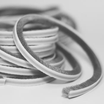 VEDA FRESTA  ESCOVA - 5X7MM CINZA - 10 METROS - COMFORT DOOR