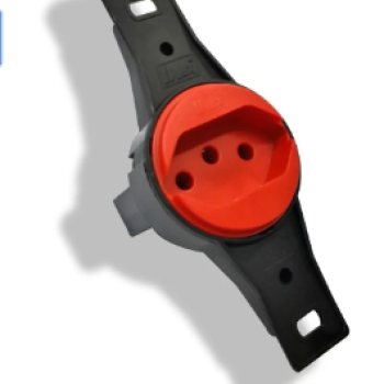 TOMADA 2P+T ANTIGO VERMELHO 20A