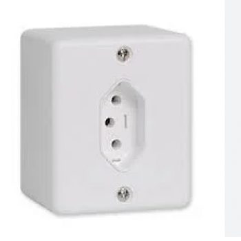 SISTEMA ILUMI 1 TOMADA 2 POLOS+TERRA 20A. COM PLACA + CAIXA BRANCO - 63141