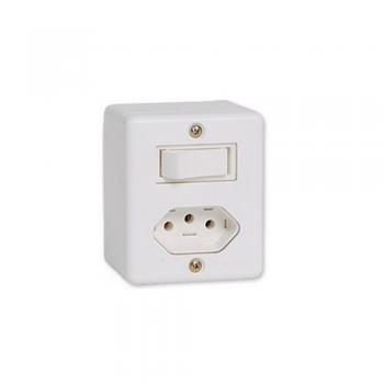 SISTEMA BOX ILUMI 1 SIMPLES + TOMADA 10A. BRANCO - 63200