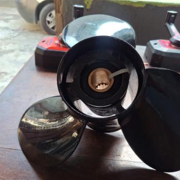 HELICE MERCURY 100/250HP CT 14-1/2X17